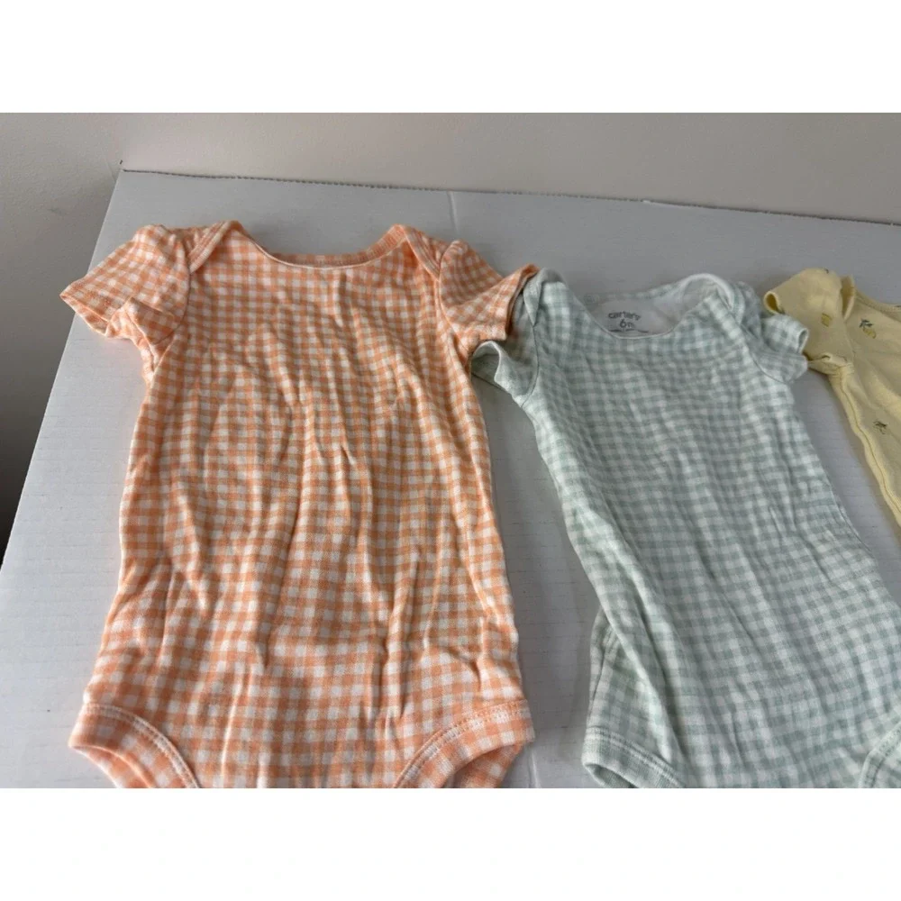 Carter's Baby Girl Bundle 6M Bodysuits Lot of 4 Pieces Cotton Pastels